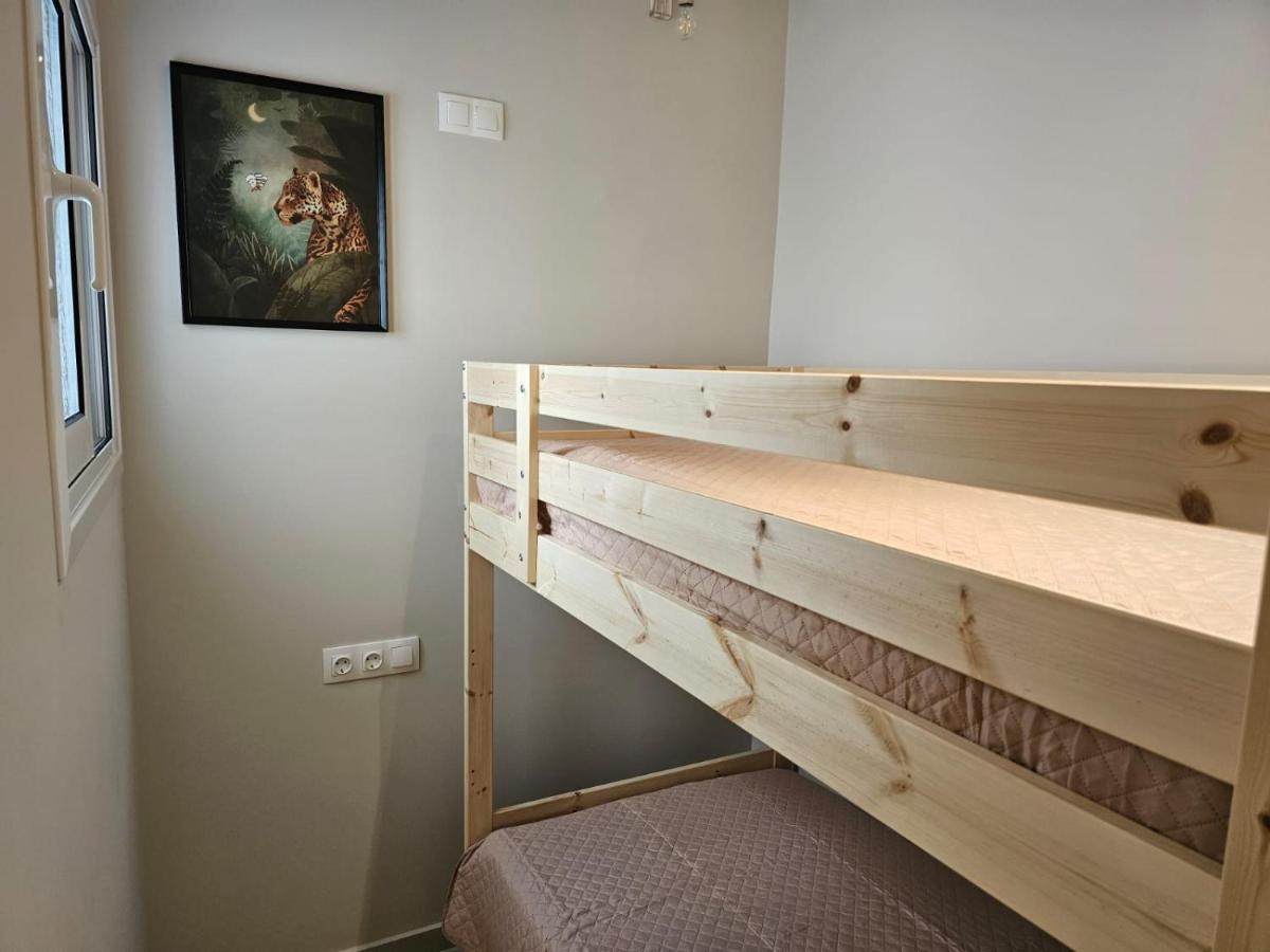 Agora Luxury Apartment 3 Лутракі Екстер'єр фото