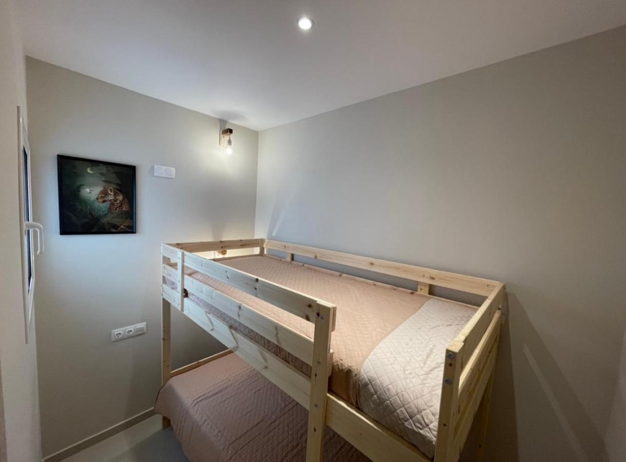 Agora Luxury Apartment 3 Лутракі Екстер'єр фото